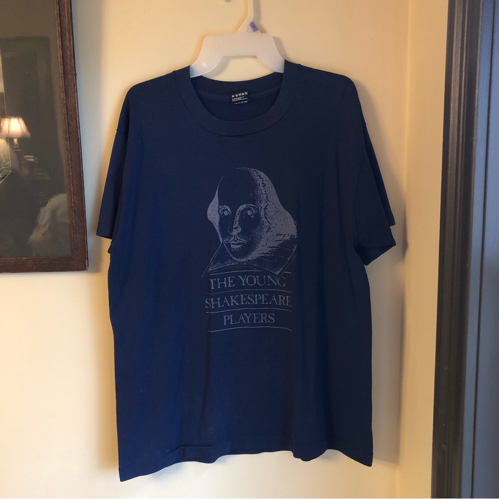 Vintage 80s single stitch Shakespeare graphic T-shirt best fruit loom tag large